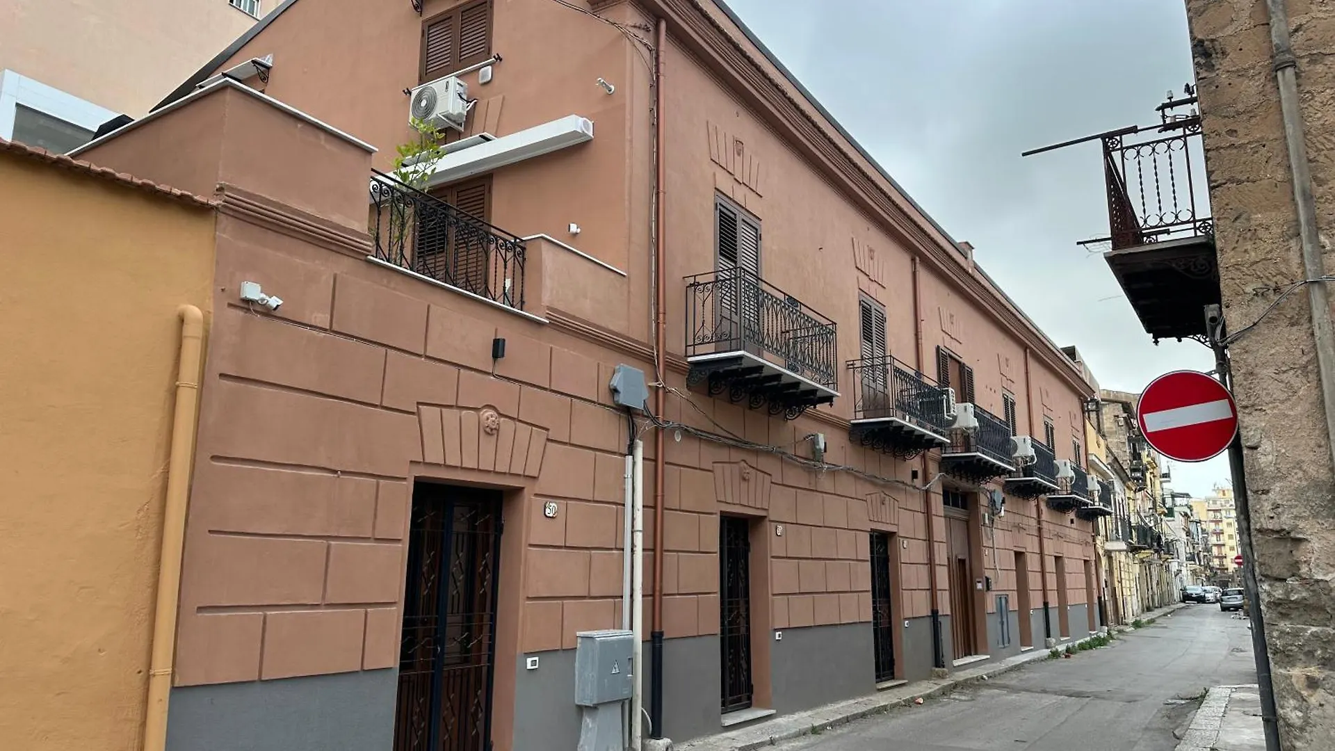 A Casa Di Frank Apartment Palermo