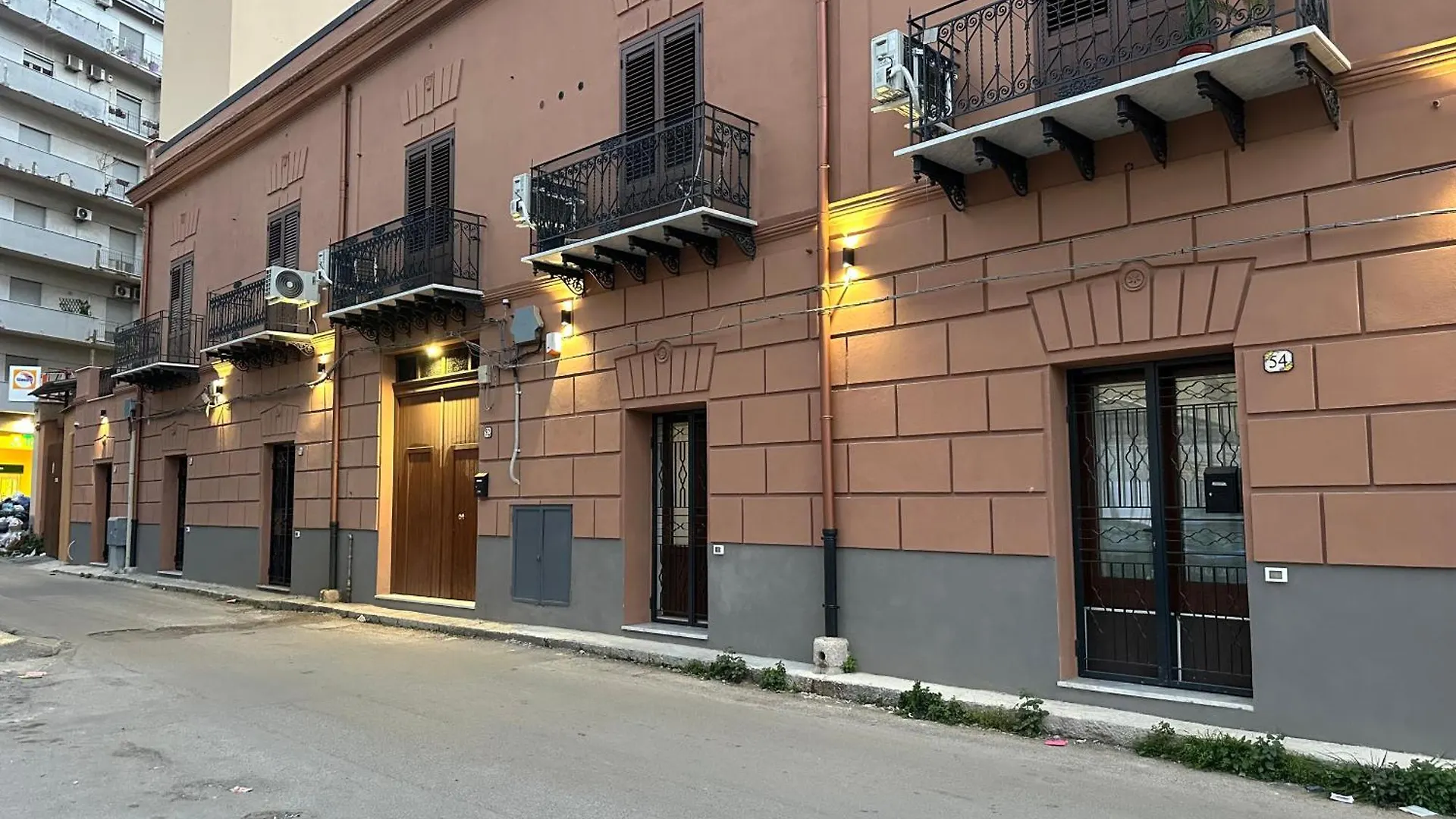 A Casa Di Frank Apartment Palermo Italy